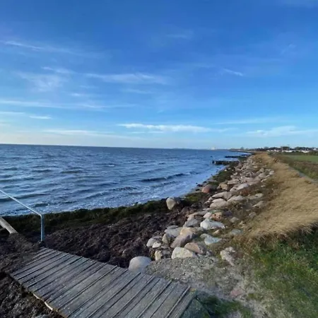 Coastal Escape On Fehmarn Island アパート